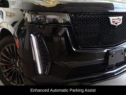 Used 2023 Cadillac Escalade ESV V AWD/4WD image 30
