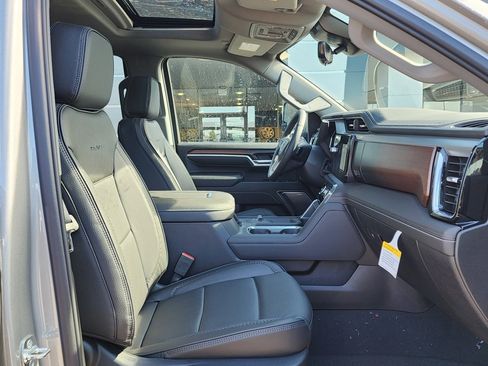 New 2026 GMC Sierra 2500 Denali w/ Denali Reserve Package image 42