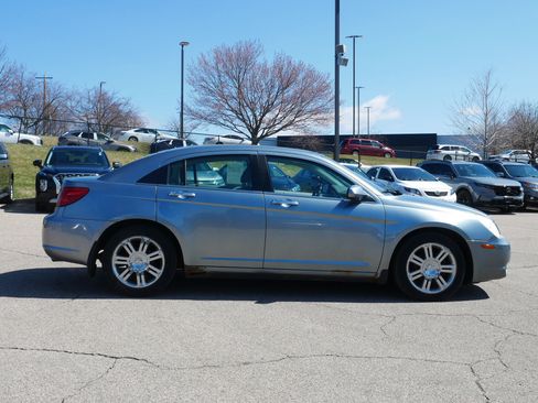 Used 2007 Chrysler Sebring Limited w/ Luxury Group FWD image 5