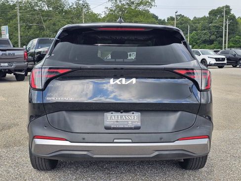 Used 2026 Kia Sportage LX FWD image 10
