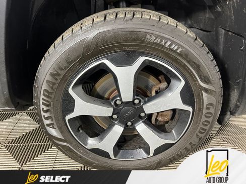 Used 2020 Jeep Renegade Sport w/ UConnect 7.0 Group AWD/4WD image 13