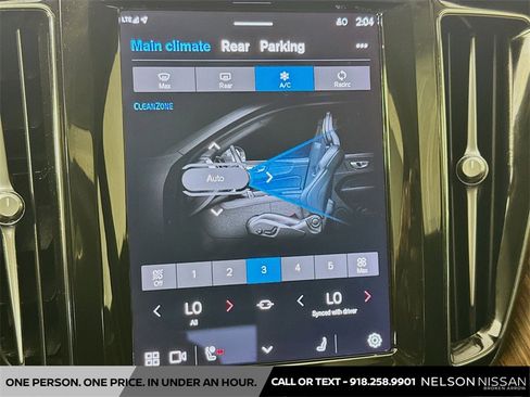 Used 2023 Volvo XC60 B5 Ultimate w/ Climate Package image 16