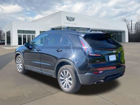 Used 2022 Cadillac XT4 Sport w/ Enhanced Visibility Package AWD/4WD image 7