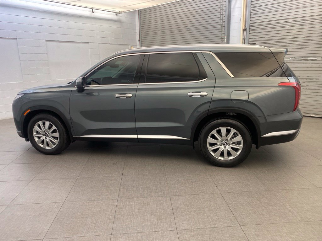 Used 2023 Hyundai Palisade SEL w/ Cargo Package FWD image 5