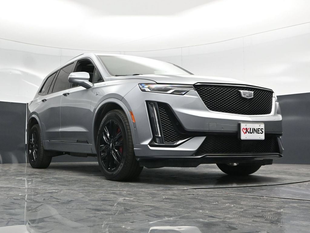 Used 2024 Cadillac XT6 Sport w/ LPO, Onyx Lite Package AWD/4WD image 60