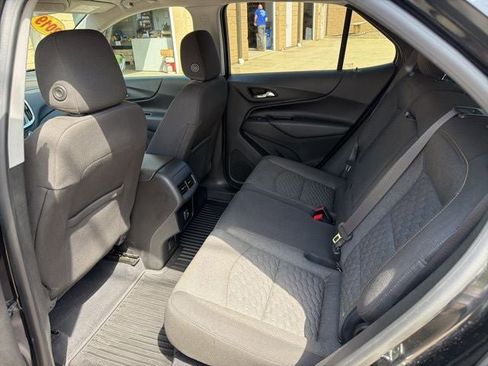 Used 2019 Chevrolet Equinox LT AWD/4WD image 16