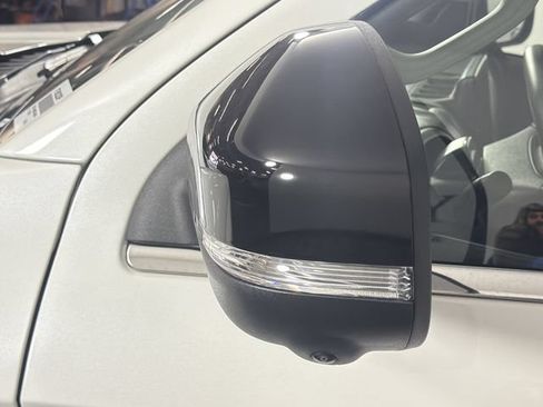 Certified 2025 Ford Expedition Active RWD image 32