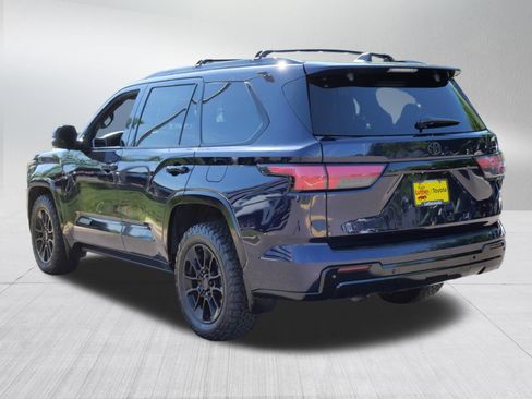 Certified 2024 Toyota Sequoia Platinum AWD/4WD image 5