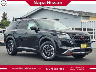 New 2026 Nissan Pathfinder Rock Creek w/ Rock Creek Premium Package