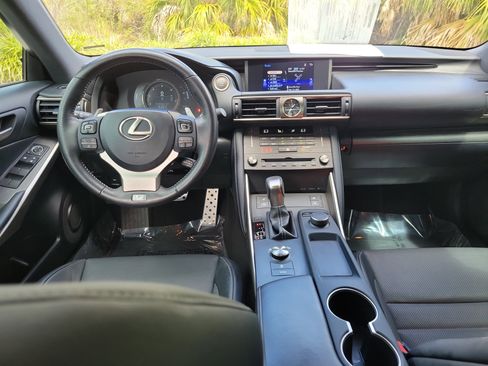 Used 2020 Lexus IS 350 F Sport w/ F Sport Package image 13