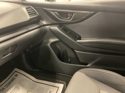 Used 2018 Subaru Crosstrek 2.0i Premium AWD/4WD image 24