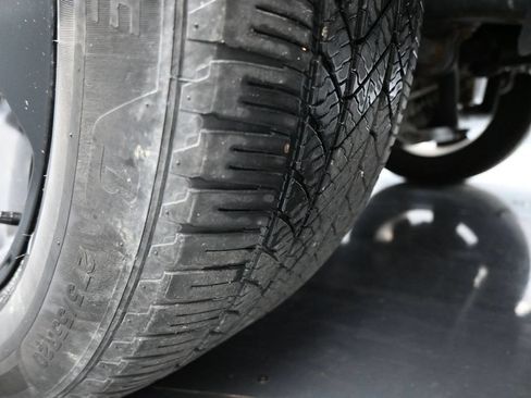 Used 2019 RAM 1500 Big Horn AWD/4WD image 30