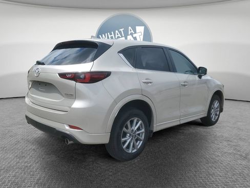 Used 2025 MAZDA CX-5 AWD 2.5 S w/ Preferred Package image 3
