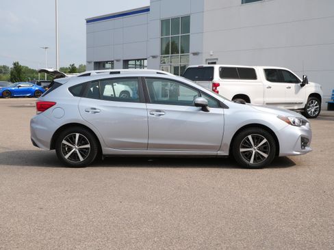 Used 2019 Subaru Impreza 2.0i Premium AWD/4WD image 8
