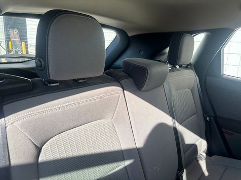 Used 2020 Ford Escape S image 25