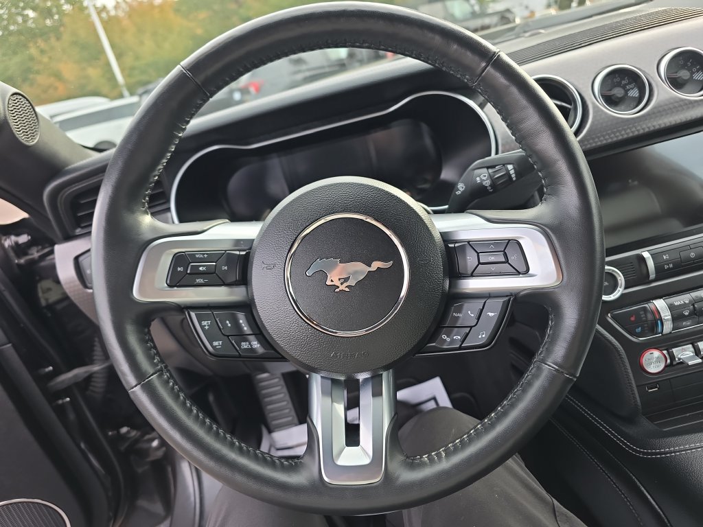 Used 2022 Ford Mustang GT Premium w/ GT Performance Package RWD image 25