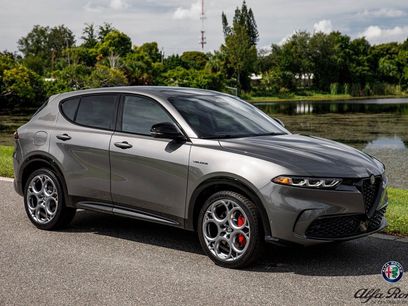 New 2025 Alfa Romeo Tonale w/ Premium Package