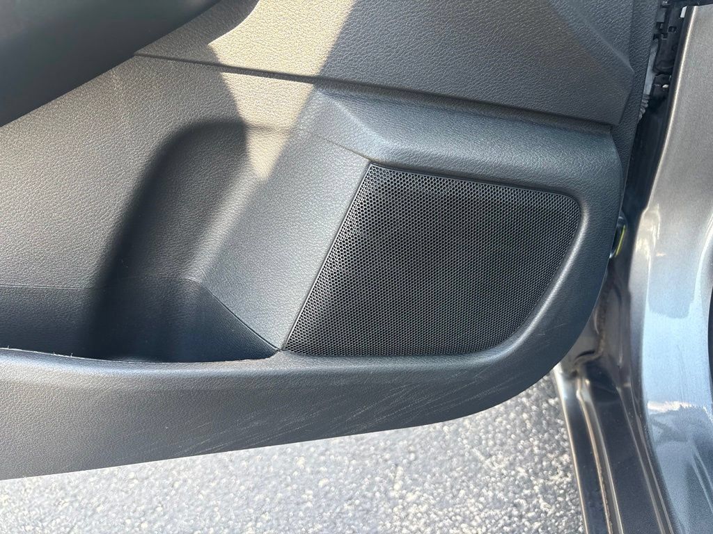 Used 2024 Nissan Sentra SV FWD image 25