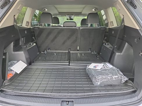 Used 2026 Volkswagen Atlas SEL Premium R-Line AWD/4WD image 30