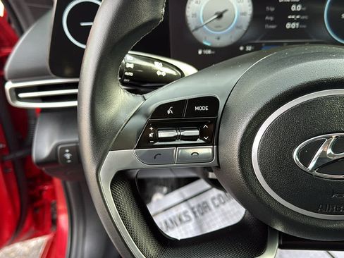 Used 2023 Hyundai Elantra SEL w/ Convenience Package image 14