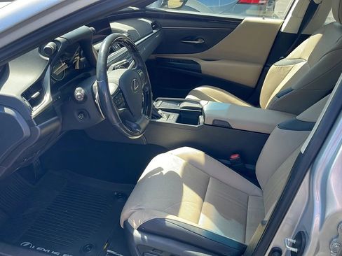 Used 2020 Lexus ES 350 w/ Accessory Package FWD image 25