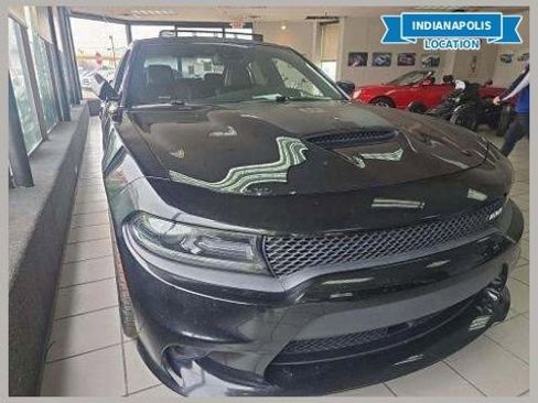 Used 2017 Dodge Charger R/T image 1