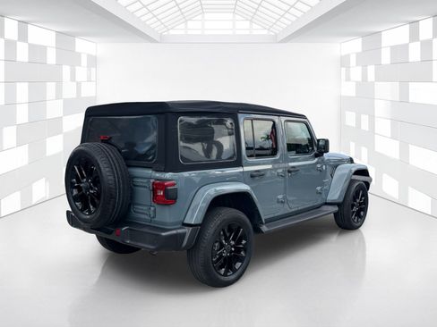 Used 2024 Jeep Wrangler Unlimited Sahara w/ Safety Group AWD/4WD image 7