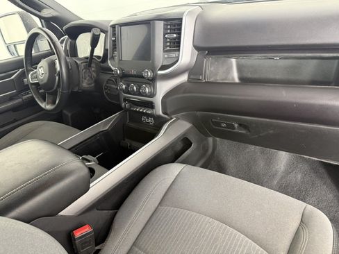 Used 2024 RAM 2500 Big Horn w/ Off Road Package AWD/4WD image 11