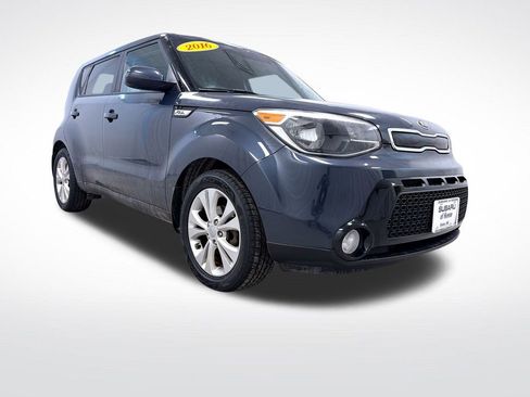 Used 2016 Kia Soul + image 1