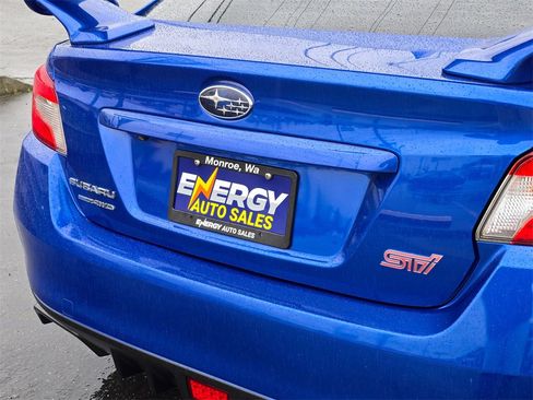 Used 2015 Subaru WRX STI Launch Edition image 13