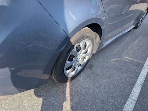 Used 2023 Toyota Corolla LE image 9