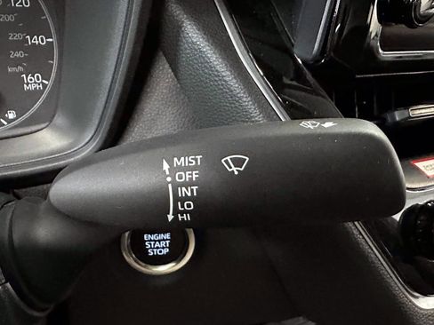 Used 2025 Toyota Corolla LE w/ LE Premium Package FWD image 28