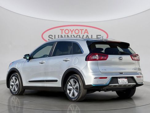 Used 2019 Kia Niro EX Premium w/ Sunroof Package image 7