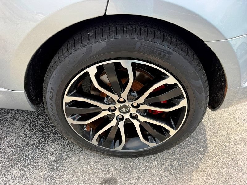 Used 2019 Land Rover Range Rover Sport Supercharged AWD/4WD image 35