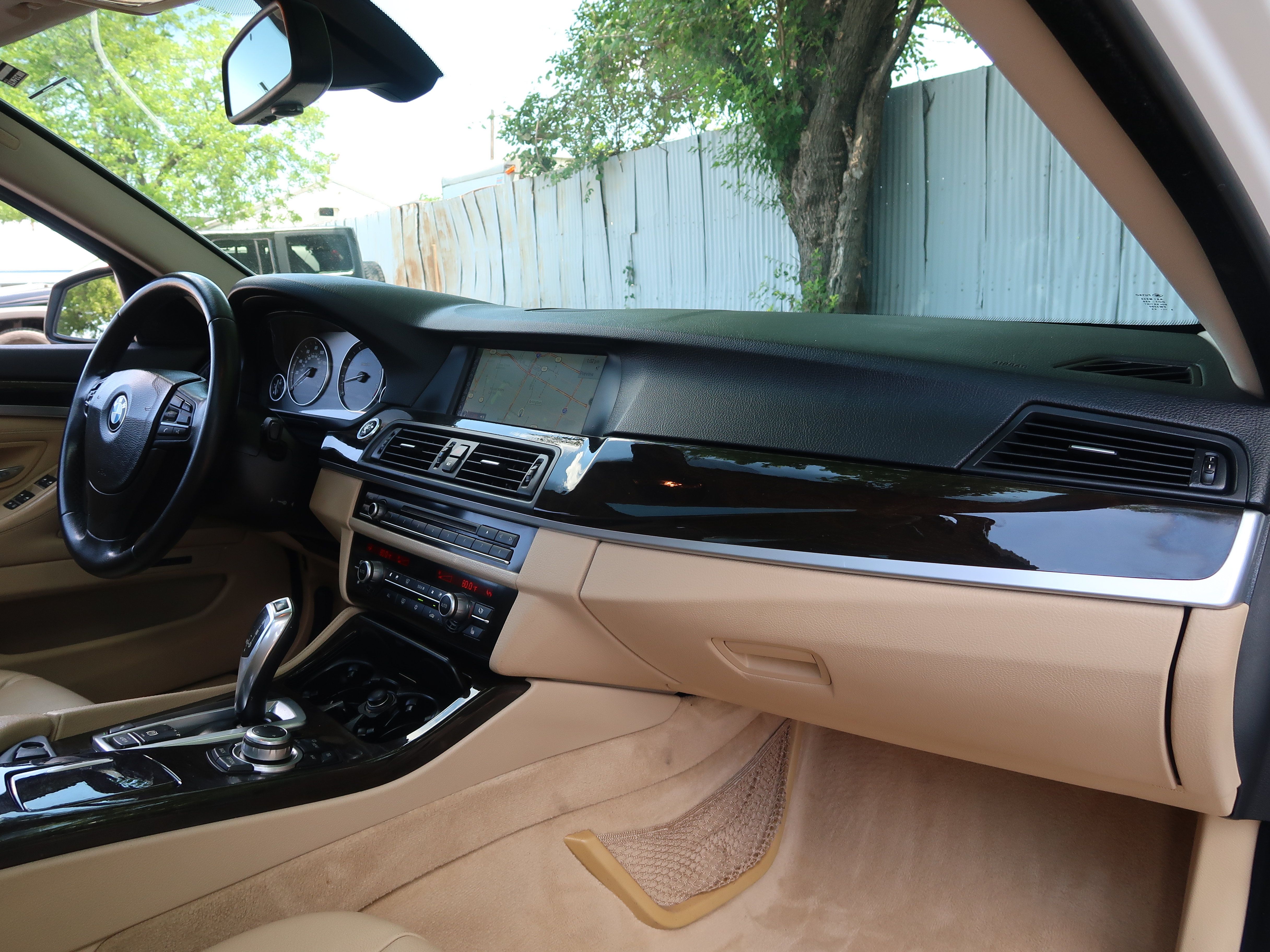Used 2011 BMW 528i Sedan RWD image 26