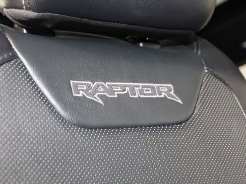 Used 2017 Ford F150 Raptor w/ Equipment Group 801A Mid image 14