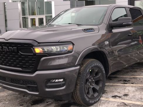 New 2026 RAM 1500 4x4 Crew Cab image 4