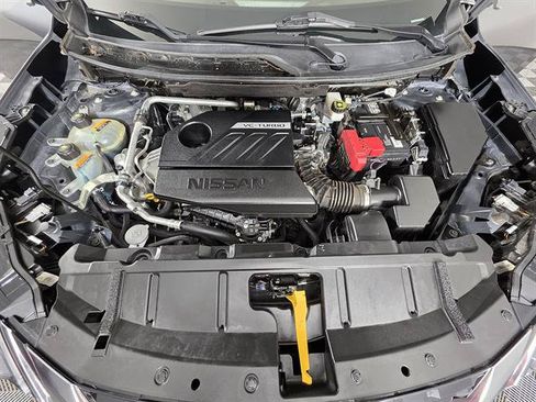 Used 2023 Nissan Rogue S AWD/4WD image 11