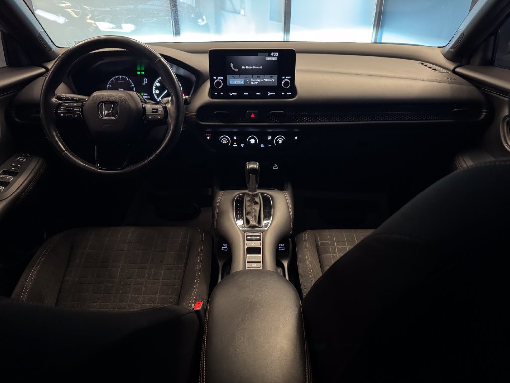 Used 2023 Honda HR-V Sport image 9