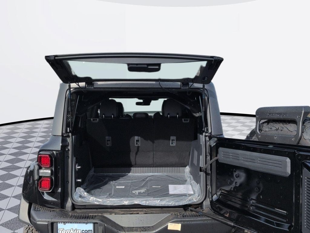 New 2025 Ford Bronco Raptor w/ Interior Carbon Fiber Pack AWD/4WD image 24