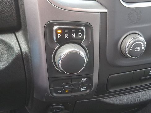 Used 2024 RAM 1500 Classic SLT image 13