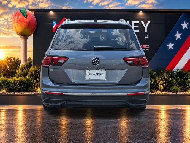 Used 2022 Volkswagen Tiguan SE FWD image 4