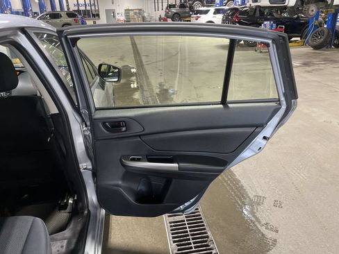 Used 2016 Subaru Impreza 2.0i AWD/4WD image 23
