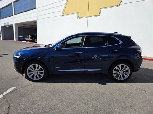 Certified 2023 Buick Envision Avenir image 3