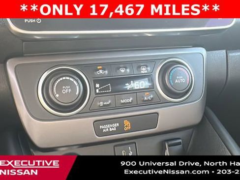 Certified 2023 Nissan Leaf S image 17