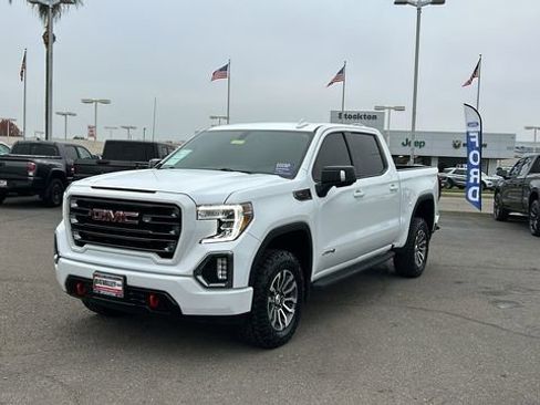 Used 2022 GMC Sierra 1500 AT4 w/ AT4 Preferred Package image 8