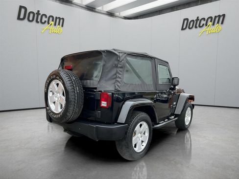 Used 2007 Jeep Wrangler Sahara AWD/4WD image 13