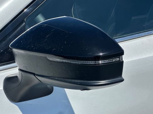 Used 2025 Toyota Crown Signia w/ Advanced Technology Package image 51