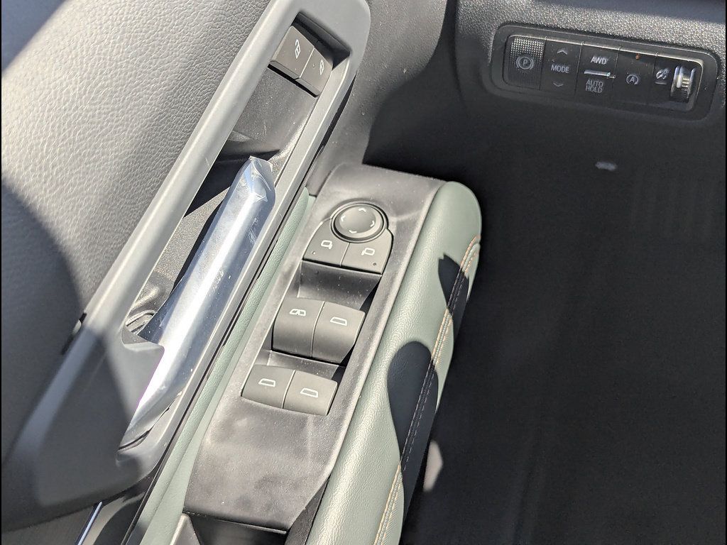 New 2027 GMC Terrain AT4 w/ LPO, Floor Liner Package AWD/4WD image 20