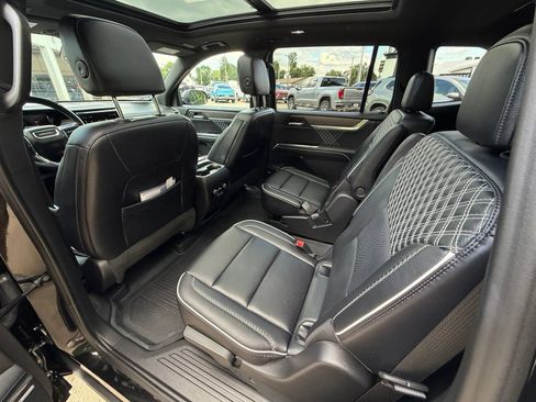Used 2026 GMC Acadia Denali w/ Super Cruise Package AWD/4WD image 25